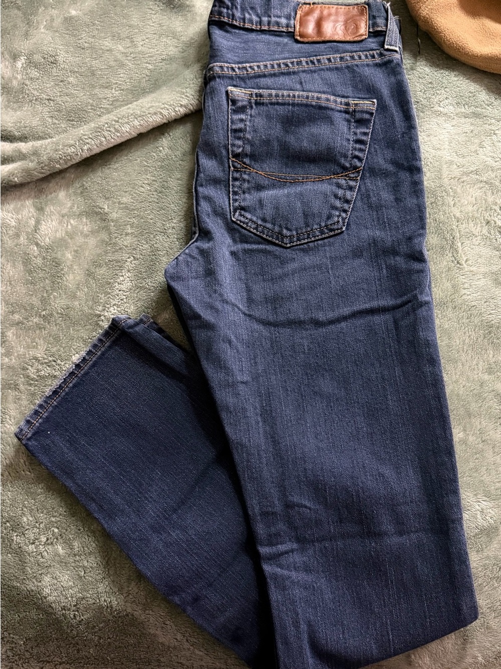 Bullhead Women's Skinny Jeans in Dark Blue